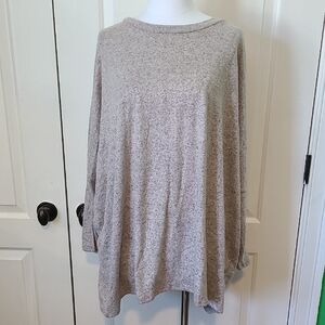 NWOT P & Rose Plus Size Gray Heather Crew Neck Sweater